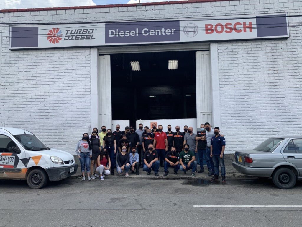 Equipo Turbo Diesel, experto en sistemas de inyección diesel y turboalimentadores